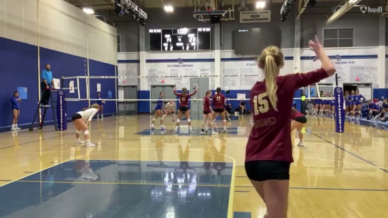 @Santa Margarita #2 Delaney Hughes   Setting