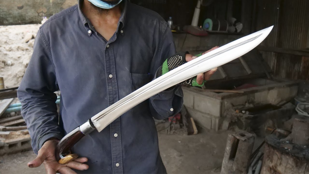 Forged In Fire-Watch This Amazing Metal Transformation Step By Step!