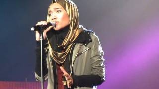 Penakut by Yuna @ Semi Final MM26.MPG