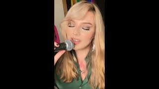 Oyku Dogan - Ben Varım (Ayten Alpman cover)
