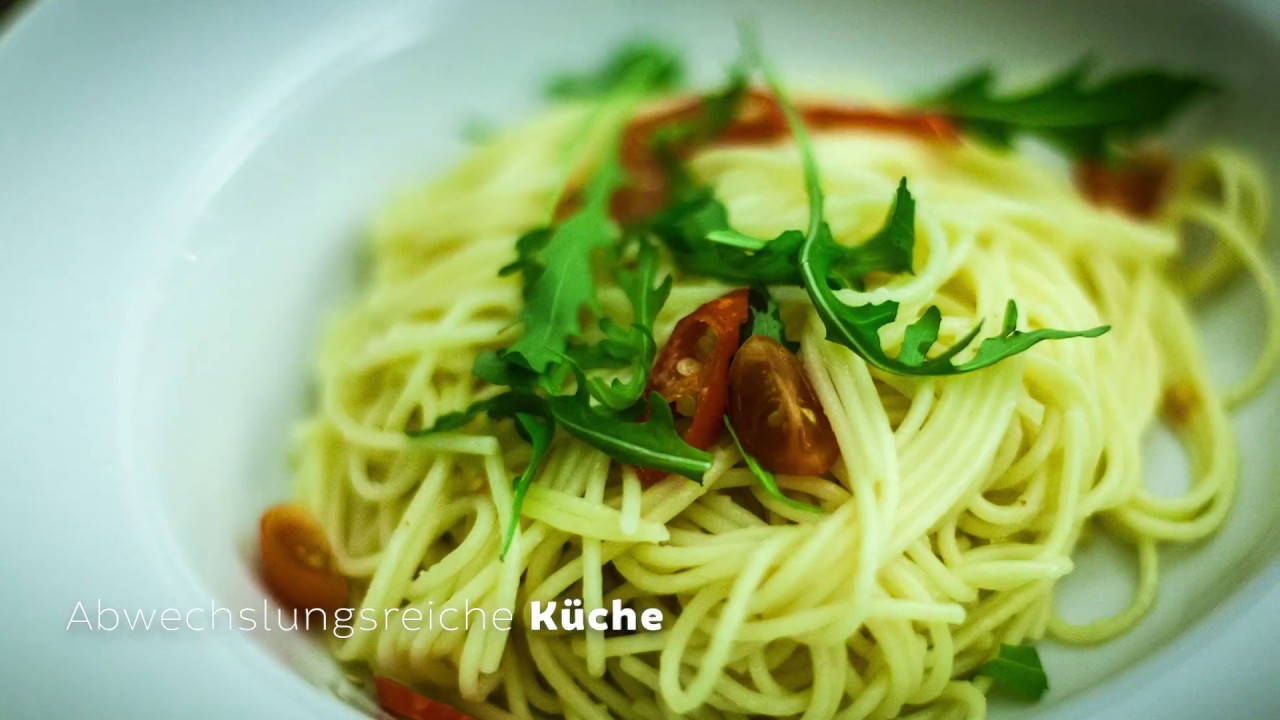 Golf-Club Restaurant Clip1