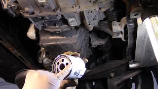 Oil And Filter Change On A 2013-2017 Ford Fusion - Reset The Oil  Maintenance light - YouTube