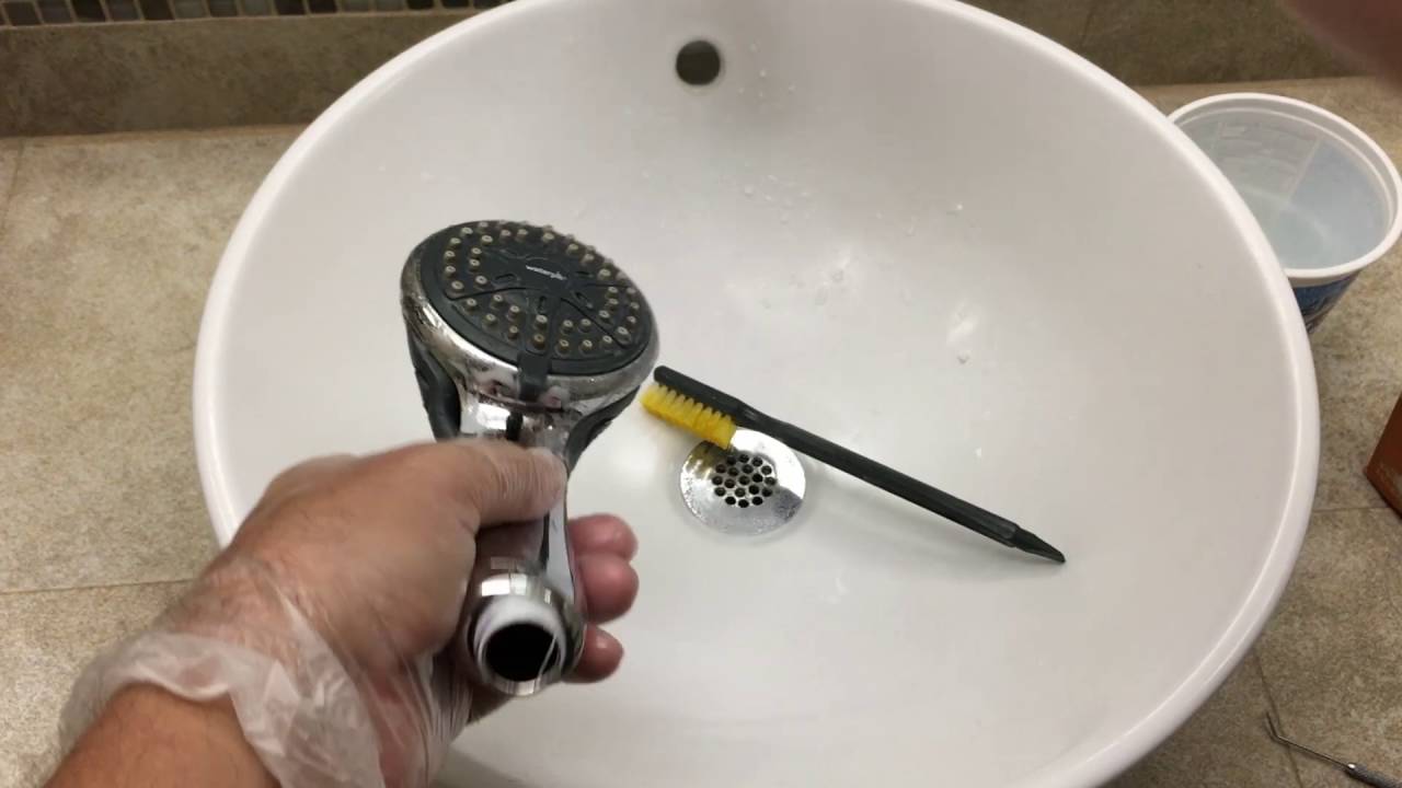 How to Clean a Shower Head: The 2 Best Methods to Get the Job Done