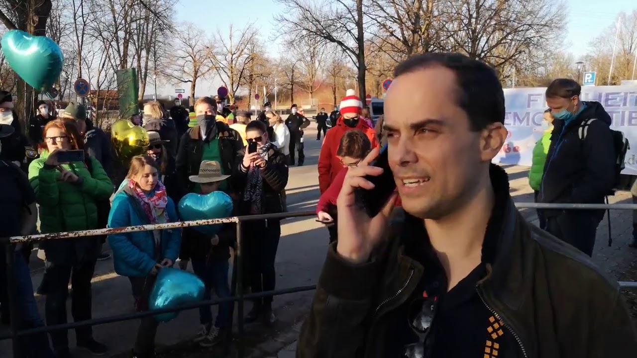 #Samuel #Eckert darf nicht auf #Demo in #Wasserburg sprechen (Badria) 21.02.21