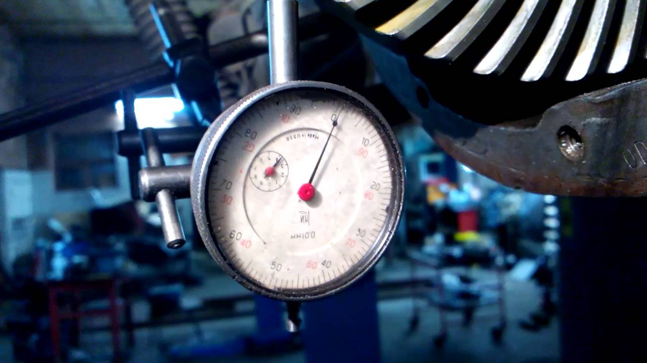 тепловой зазор главной пары. проверка бокового зазора в зацеплении шестерен главной передачи. подшипник редуктора ваз 2106. регулировка заднего редуктора нива. тепловой зазор главной пары.