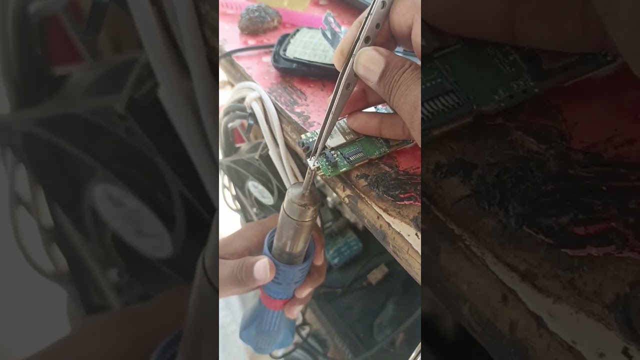 QQMe mobile charging Jack change