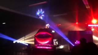 Breakbot - By Your Side (Part 1 &amp; 2) - Entrance - Live @ Elekt&#39;rhône Festival - 23/11/2012