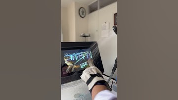 LiquidUX (water tolerance) with gesture touch - 2mm leather glove