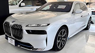 2024 BMW i7 - Interior and Exterior Walkaround [4K] by The Auto Prime 1,821 views 2 weeks ago 8 minutes, 39 seconds