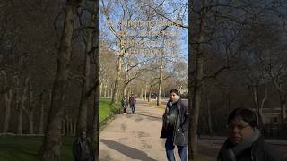 BUCKINGHAM PALACE'S GARDEN AND IT'S SIGHTSEEING WITH NICE 🌸🌺🌻🌹🌷🌼💐FLOWER'S -- ONE DAY LONDON TRIPS.