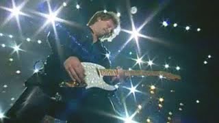 Bon Jovi - Rockin' in the Free World (live in Osaka 2000) chords