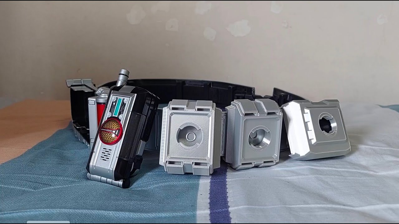 戦闘者∴ 様　確認用　custom order Bandai Kamen Rider Zi-O DX Saber Ridewatch & Decade Complete