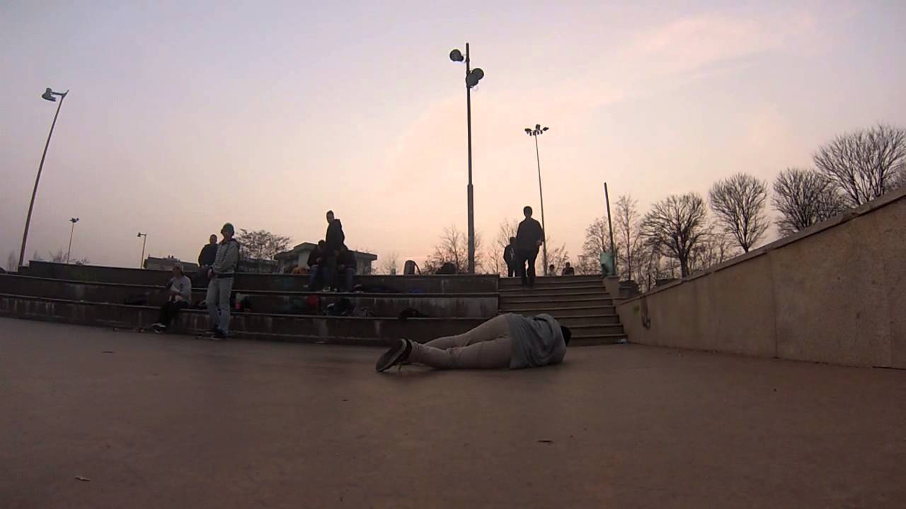 kickflip da secondone + caduta ghedda