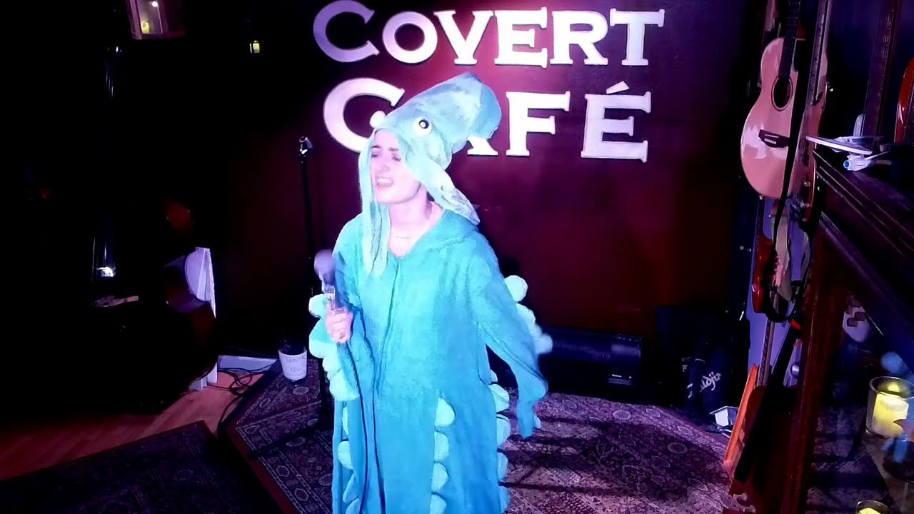 Comedian Rachelle Cochran - entire set!!