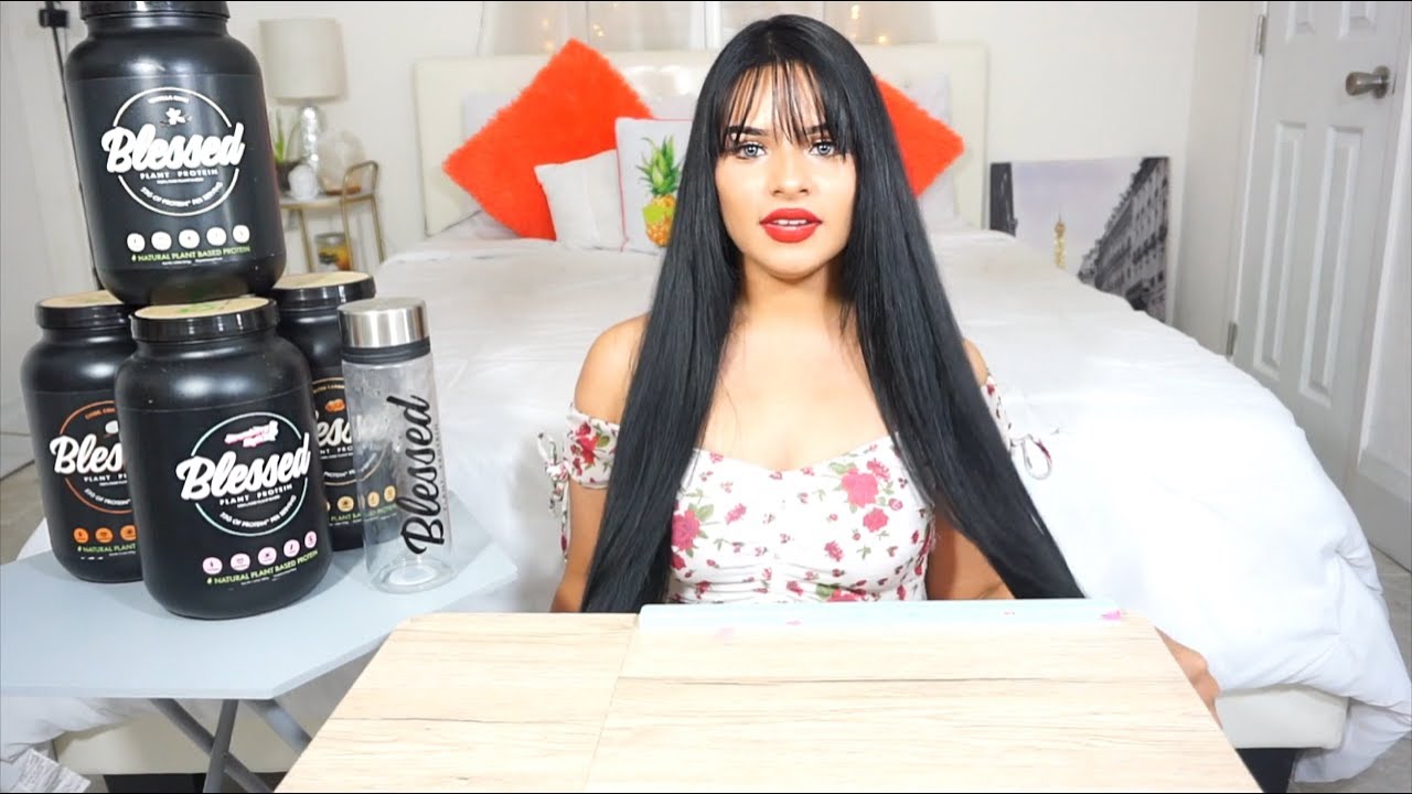 BLESSED PROTEIN TASTE TEST!! STRAWBERRY MYLK, CHOCOLATE COCONUT