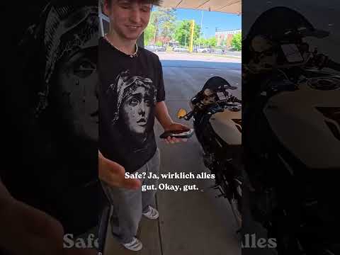 Hauptsache die Jungs haben sich gefreut #motorrad #berlin #bikelife — Video von Ogi Berlin auf YouTube