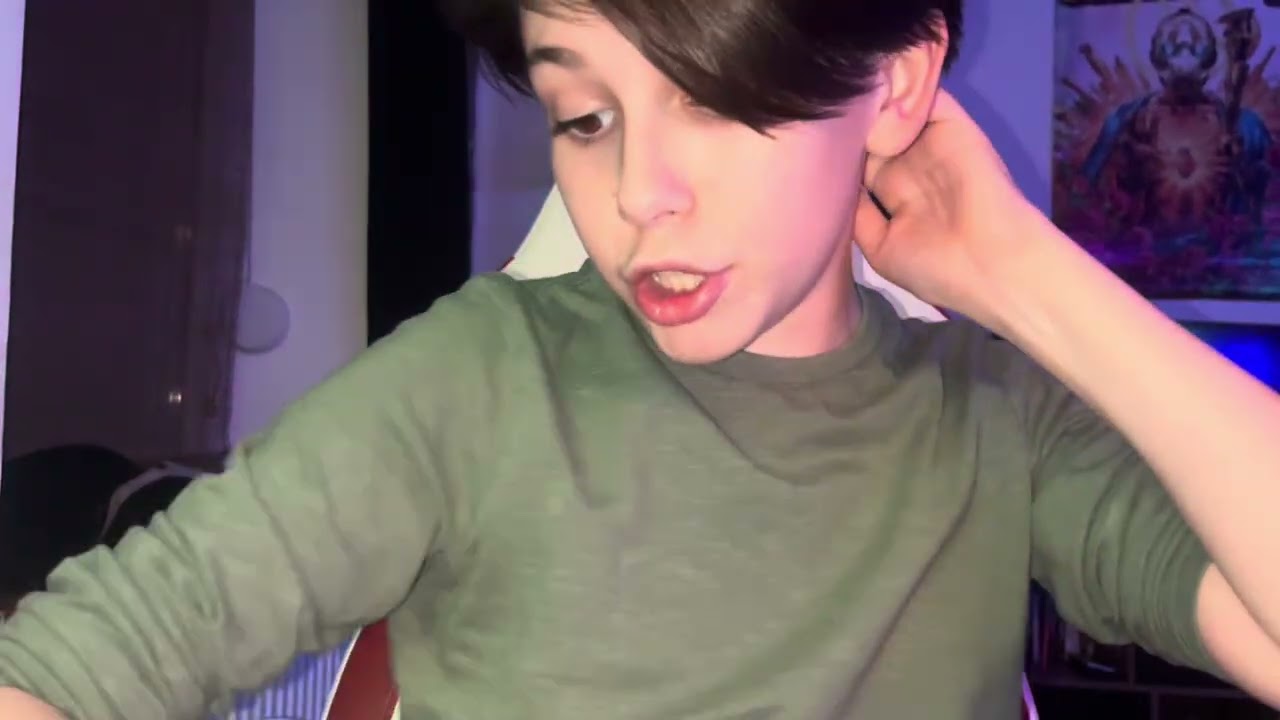 je vous montre mon setup 2025/2026 ( premier pc , notez les svp )