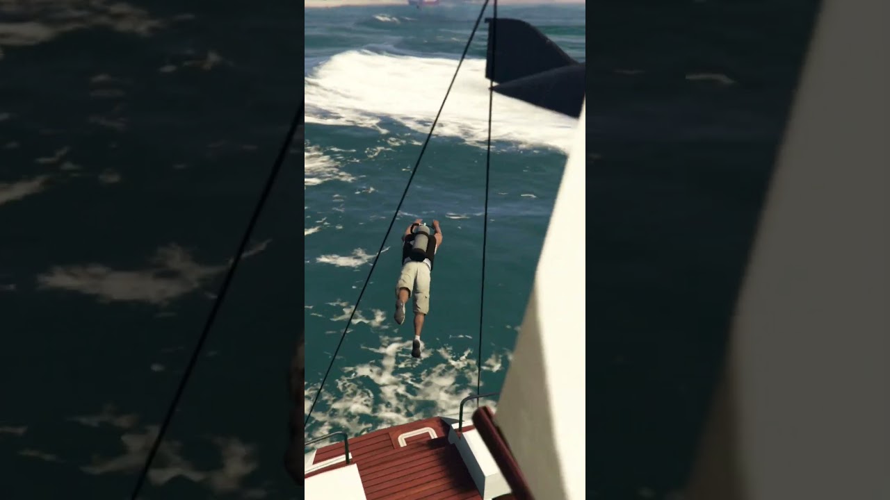 $1 vs $1,000,000,0000 Yacht 