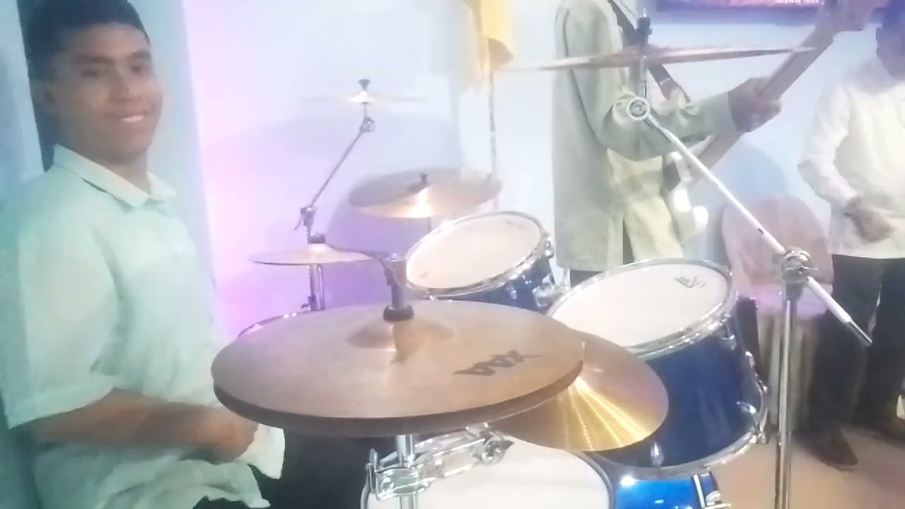 KAMAYAN AND GIVING        DRUM CAM 🥁🥁