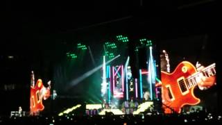 GNR Not in this lifetime 20160822 Qualcomm stadium.Welcome to the jungle