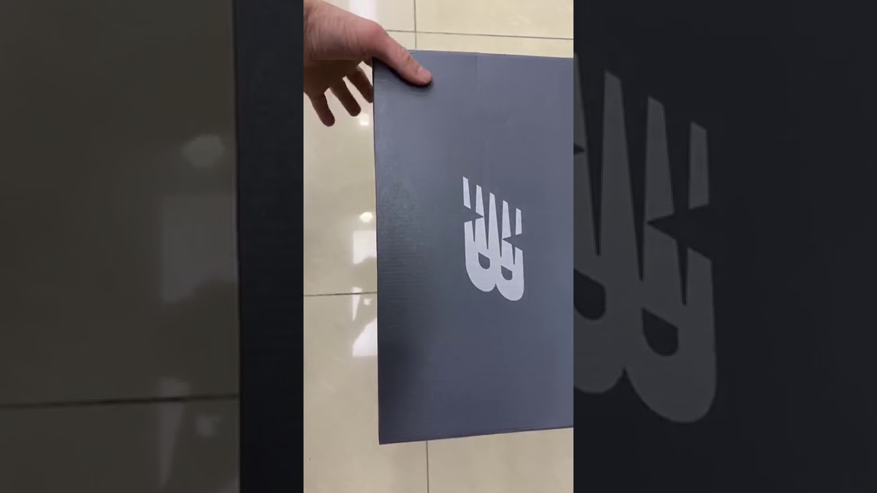 Обзор кроссовокNew Balance X90