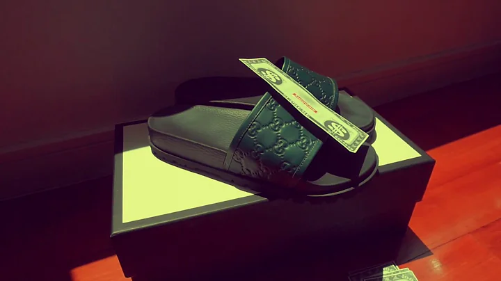 Unboxing the 400$ Gucci Slides