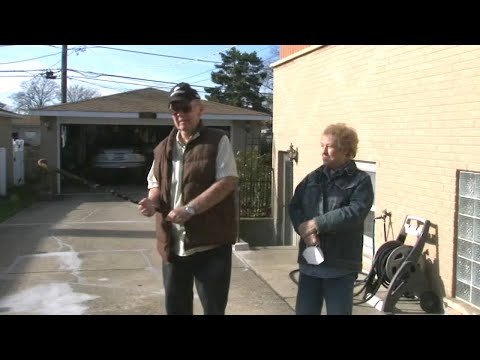 Niles elderly couple fights of burglars with heirloom shillelagh | ABC7 Chicago