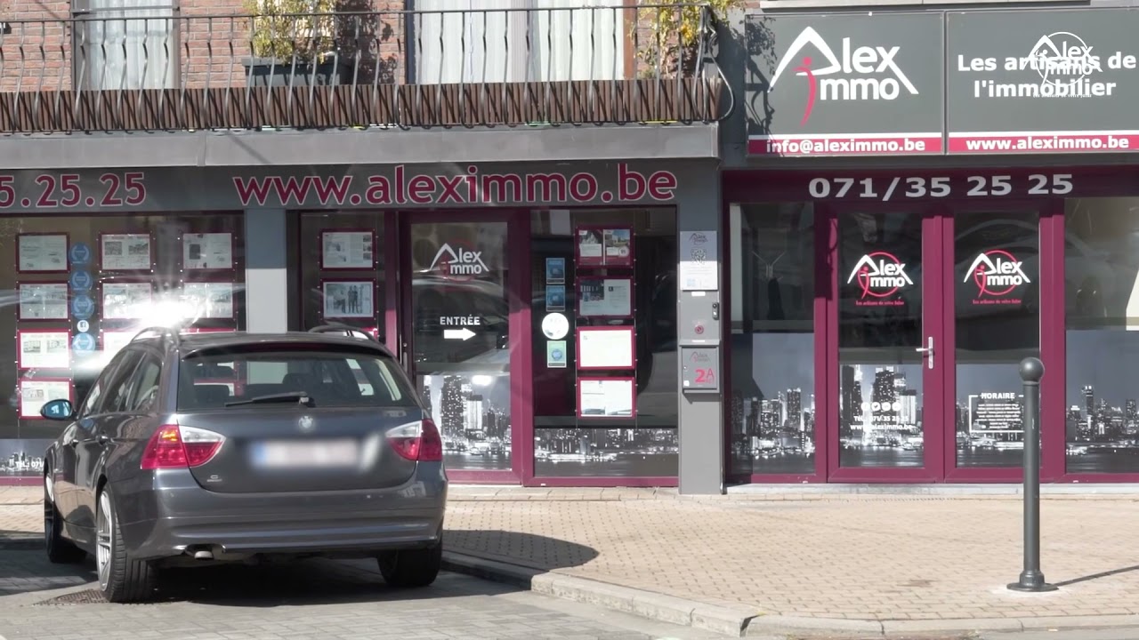 Qu'est-ce qui se cache donc derrière rière la porte d'Aleximmo ? 👀