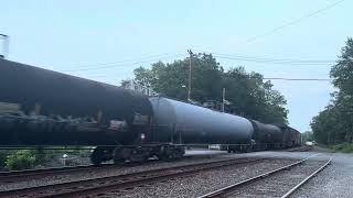 (RARE EARLY 2000’s LASHUP) CSX 4588 SD70MACe leads CSX M403 with a GP40-2 and a SAAHC Hornshow!