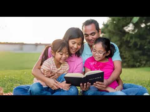 Виховання вірою: 8 способів допомогти своїй родині пізнати Ісуса
