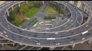 Traffic Flow Forecasting in IntelligentTransportation Systems Prediction Using MachineLearning