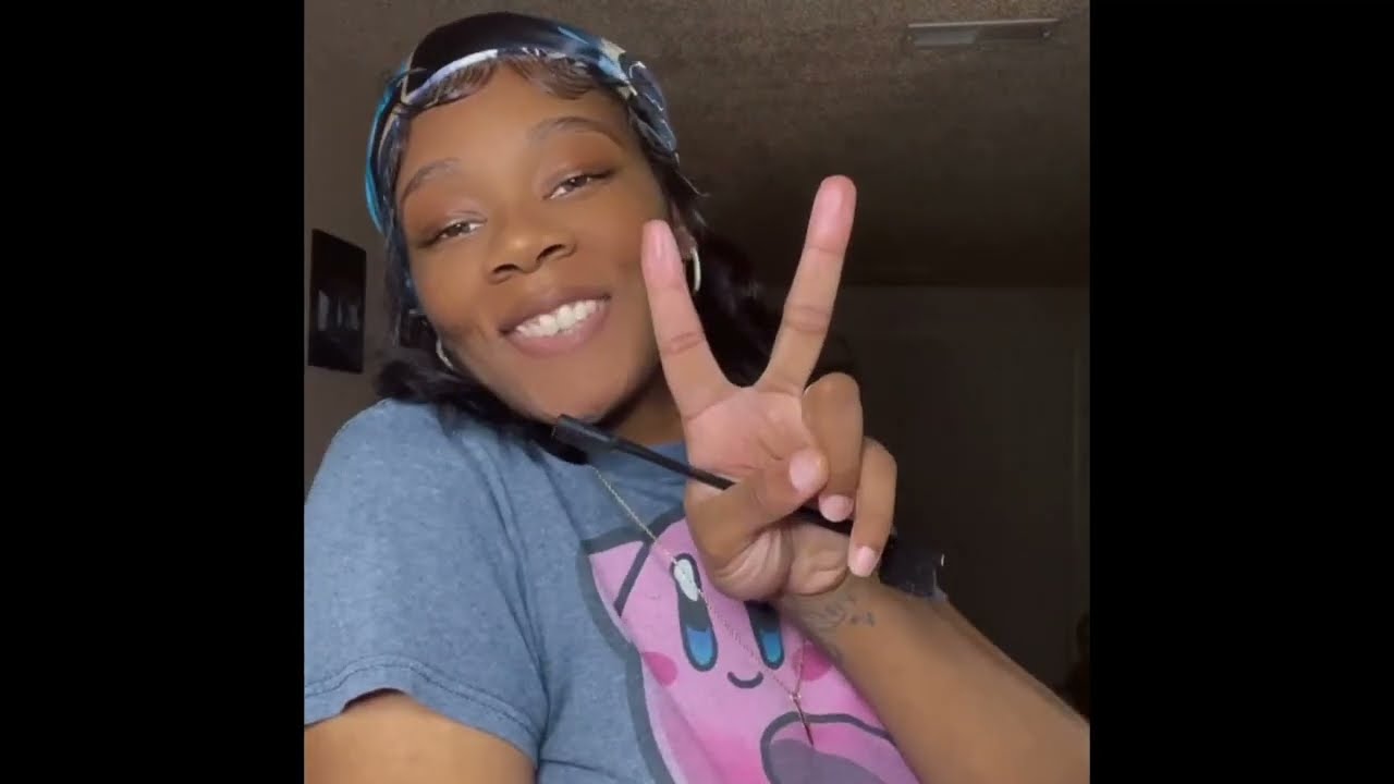 Janet collection Edge scarf review