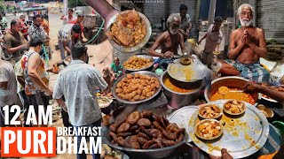12 AM Breakfast in PURI DHAM - 72 Years Old Man Selling Food @IndianFoodExplorer 