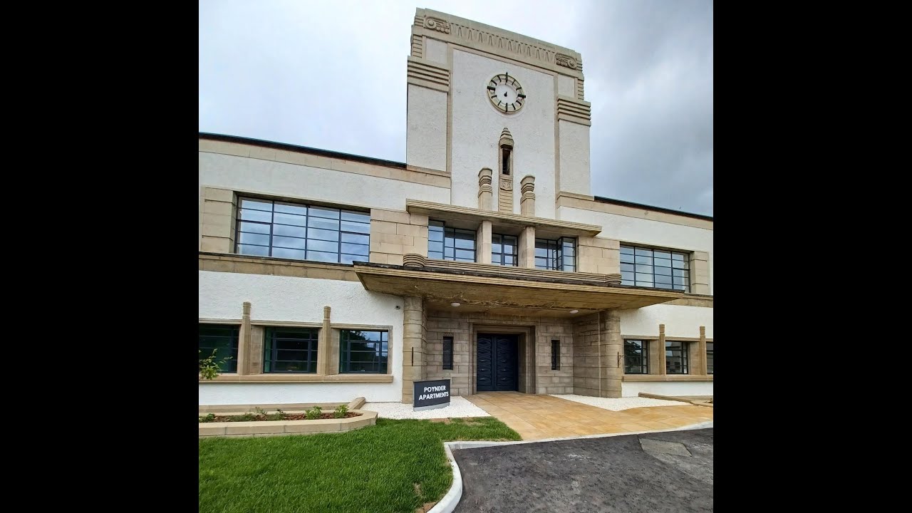 The refurbishment of the old Kelso High School, now Poynder Apartments