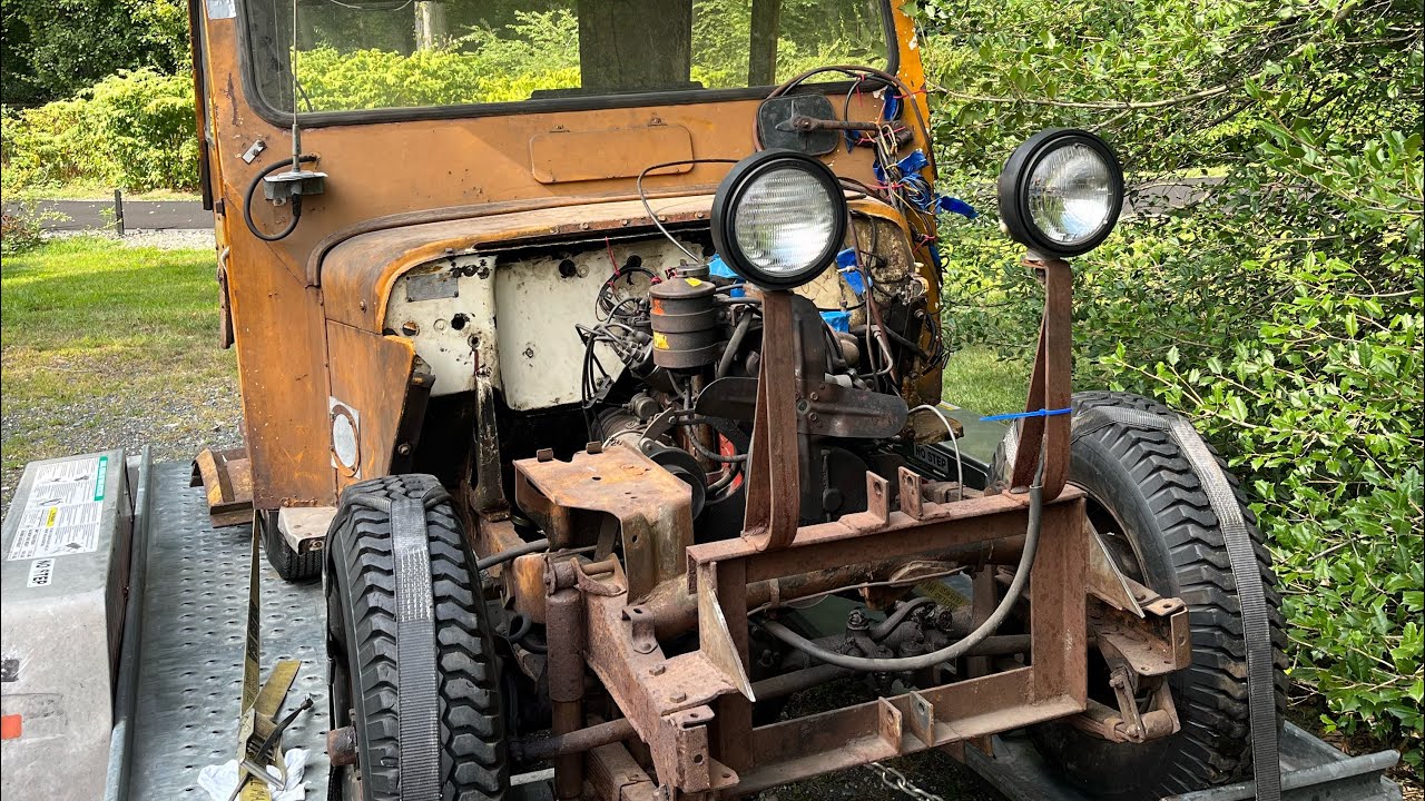 Willys Jeep DJ Restoration PT. 1 | Starting up