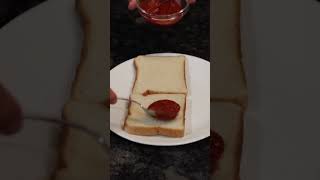 Pepperoni PIZZA Grilled Cheese Sandwich