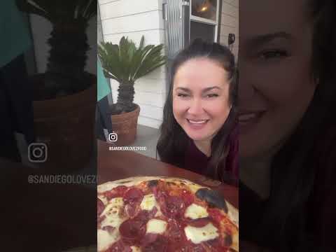Видео: Ресторанти в Hillcrest, Сан Диего