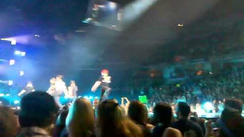 July 26, 2011 9:05 PM