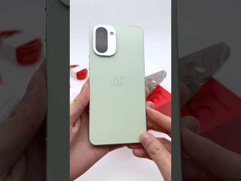 OnePlus Ace 6T Early Unboxing and Hands On Review.