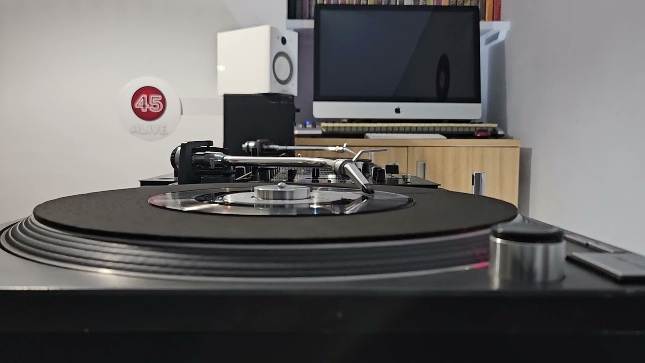 Adamski - Killer - MCA Records - 1990 - 7" Record (45 Rpm)