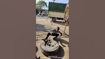 Last me gir gaya #blog #carmaintenance #automobile #funny #puncture #tyrepuncture #tyre