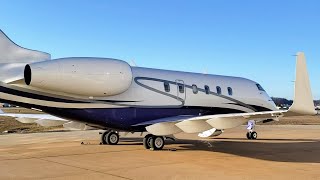 Flying the Bombardier Challenger 300 and Transferring Fuel