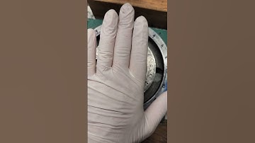 Grizzly G0519 milling machine. Scraping the head support