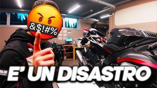 Download Lagu ECCO COSA E' SUCCESSO ALLA MIA R1 MP3