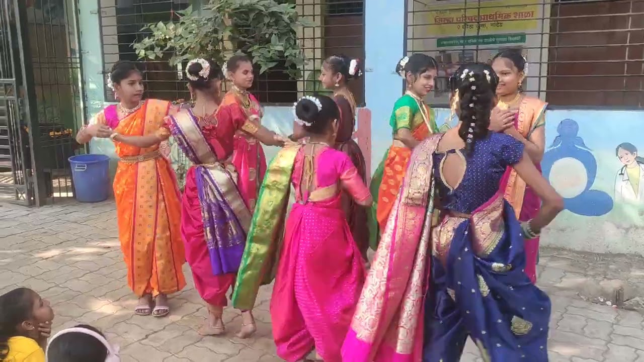 माझ्या आज्यानं पंज्यानं या कवितेचे सादरीकरण -जि. प. प्रा. शा. कौठा जुना 