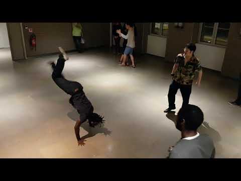 SL2 -on a ragga tip, dancing with break dancers in  paris,Sound by Megabox 5000 idance