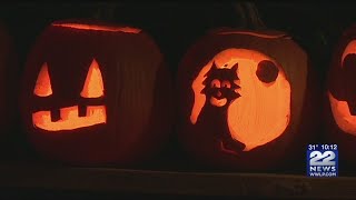 Southwick family brings community to carve pumpkins together