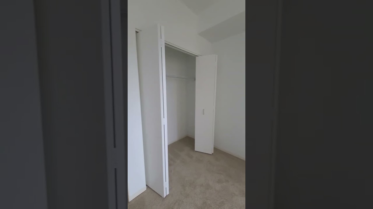 3BR  1239 sq ft apt 207