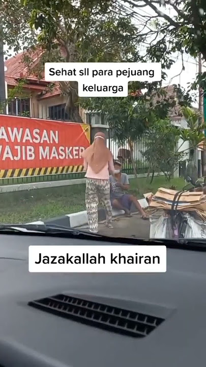 Jumat berkah dengan berbagi kebahagiaan