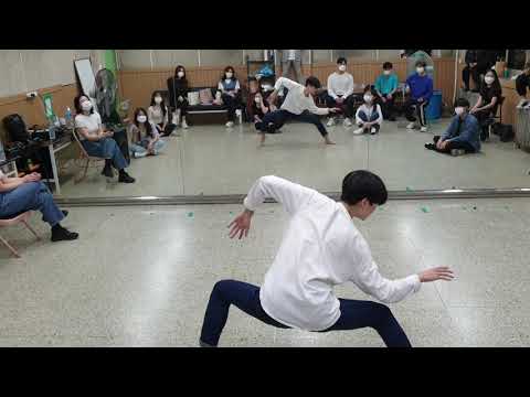 <strong>Black</strong> <strong>Swan</strong> - 방탄소년단(BTS)